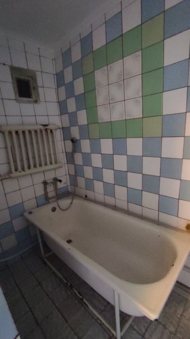 Продам будинок, можна по програмі є відновлення