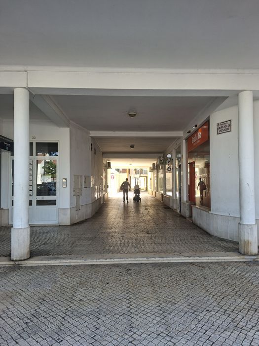 Espaço comercial para arrendar