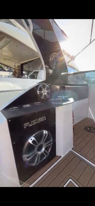 Cruisers Yachts 3175 Rogue | 2x Diesel | Refit 2025 | Gerador