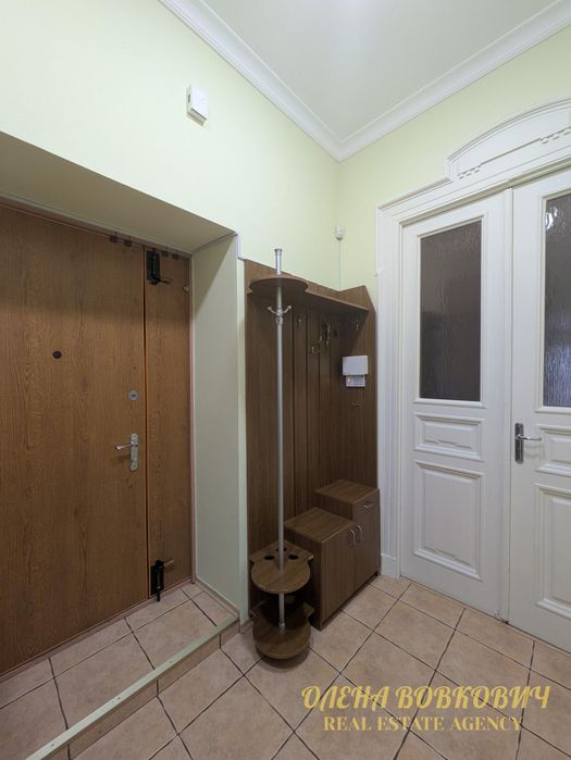 Оренда 2-к.кв. в центрі, вул. Кардинала Любомира Гузара