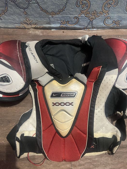 Нагрудник хокейний Bauer Vapor XXXX, розмір L