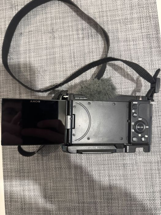 Câmera Sony ZV-E10