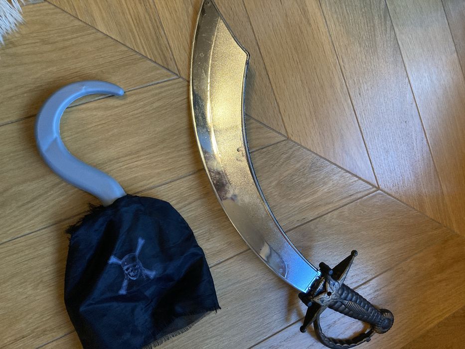 Piraci z Karaibów strój, przebranie na karnawał dla dziecka