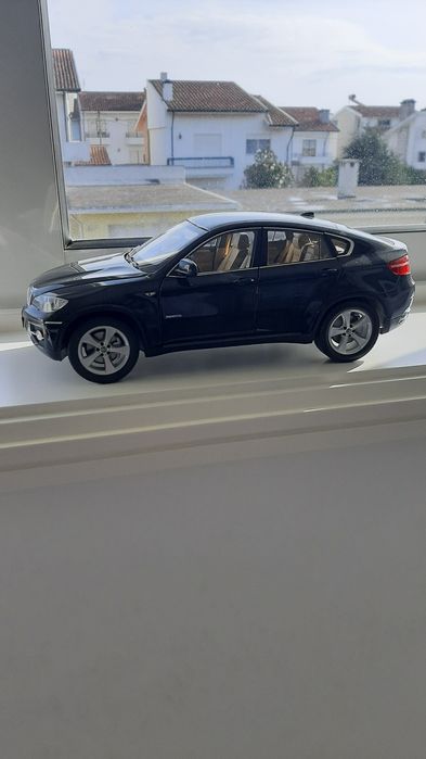 Bmw kyosho 1 18 dealer edition