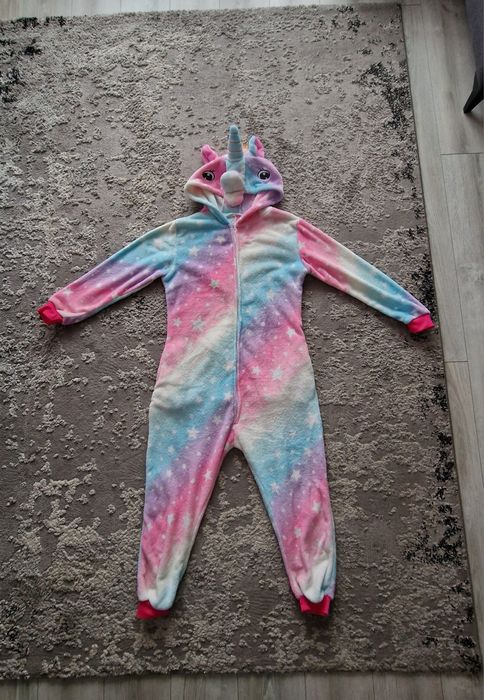 Pidżama jednorożec (rozmiar S)