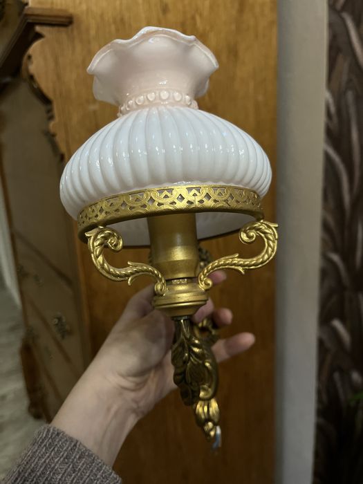 Para Vintage Kinkietów Mosiężnych w Stylu Rococo Revival – Elegancj