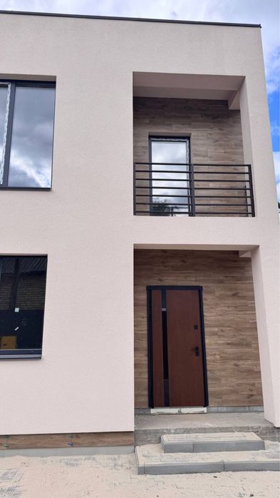 Таунхас Буча Газ