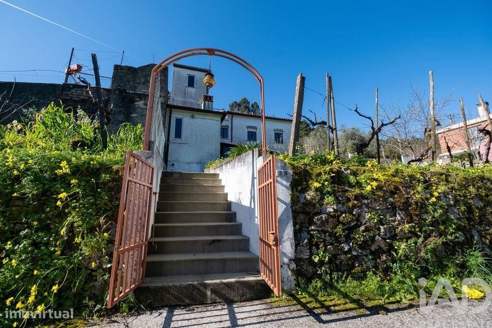 Casa / Villa em Penacova de 64 m2