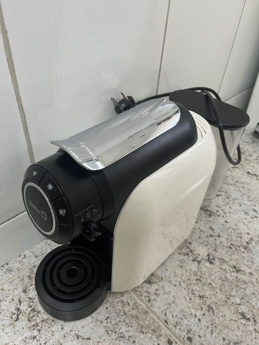 Máquina Delta Q [peças]