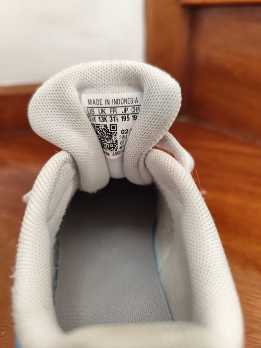 Sapatilhas  originais de menina 31 e meio originais