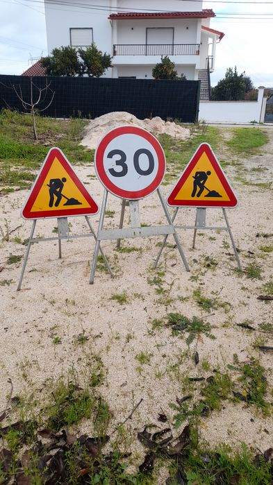 Equipamentos públicos