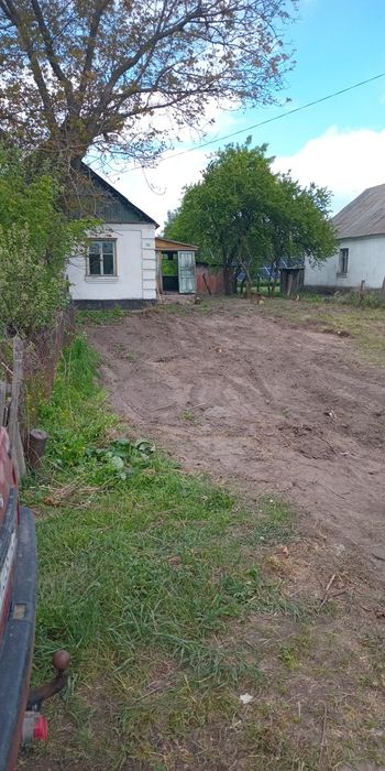 Терміново продам пів будинку