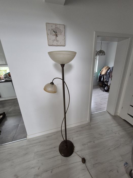 Lampa stojąca e27