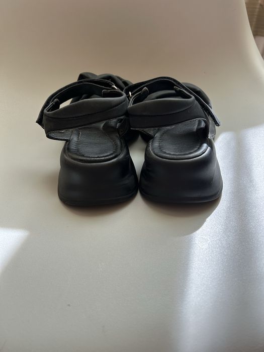 Літо для дівчинки