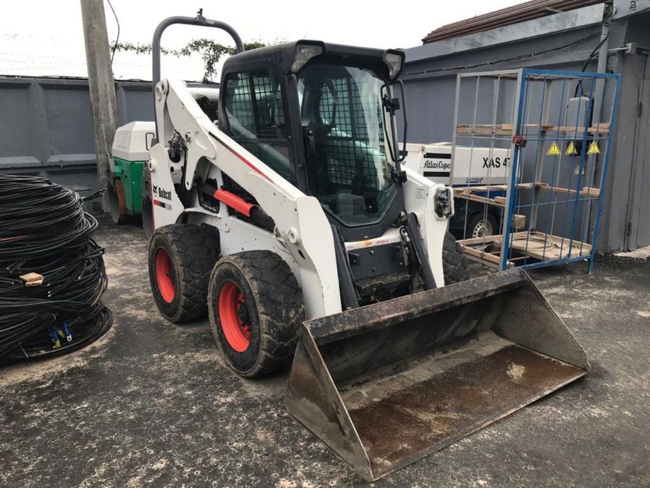 Аренда услуги гидромолота минипогрузчик бобкет