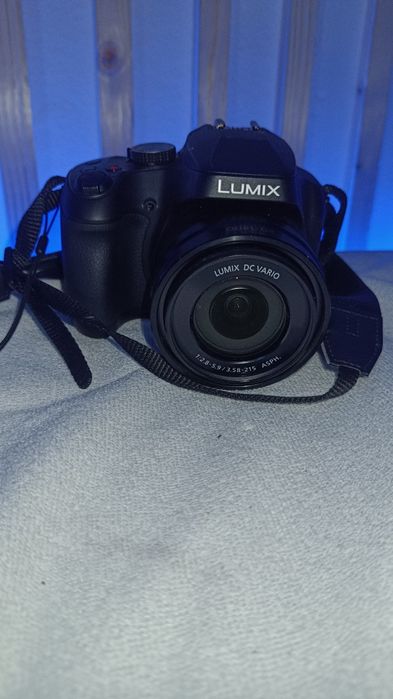 Máquina Fotográfica Panasonic DC-FZ82D  + Cartão 128GB