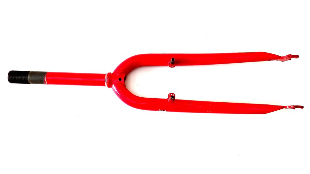 Lekki Widelec rowerowy GT Bikes stal 1 i 1/8'' koło 26'' nr 316