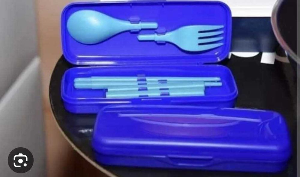 Estojo de Talheres Tupperware Novo