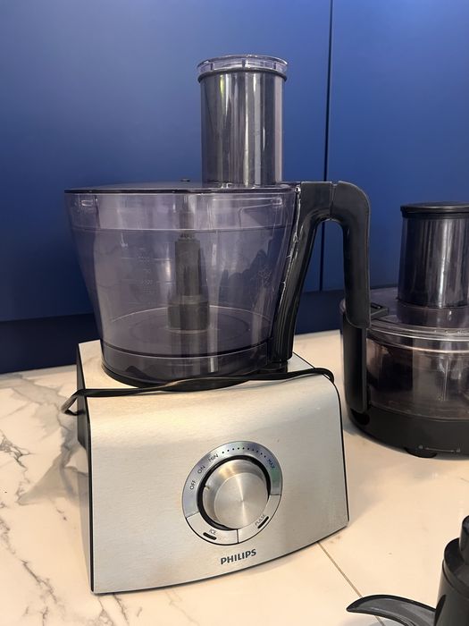 Кухонний комбайн Philips HR7775/00 (на запчастини або під ремонт )