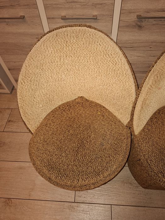 Pufy z oparciem dwie