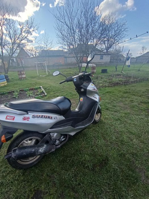 Продам Скутер Suzuki Avenis 125