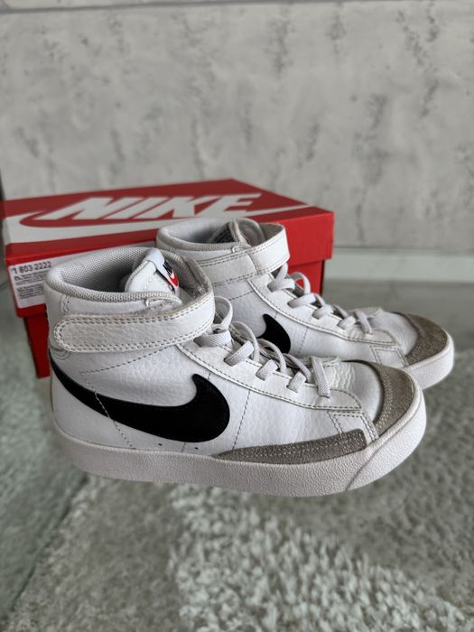 Nike Blazer Mid 77