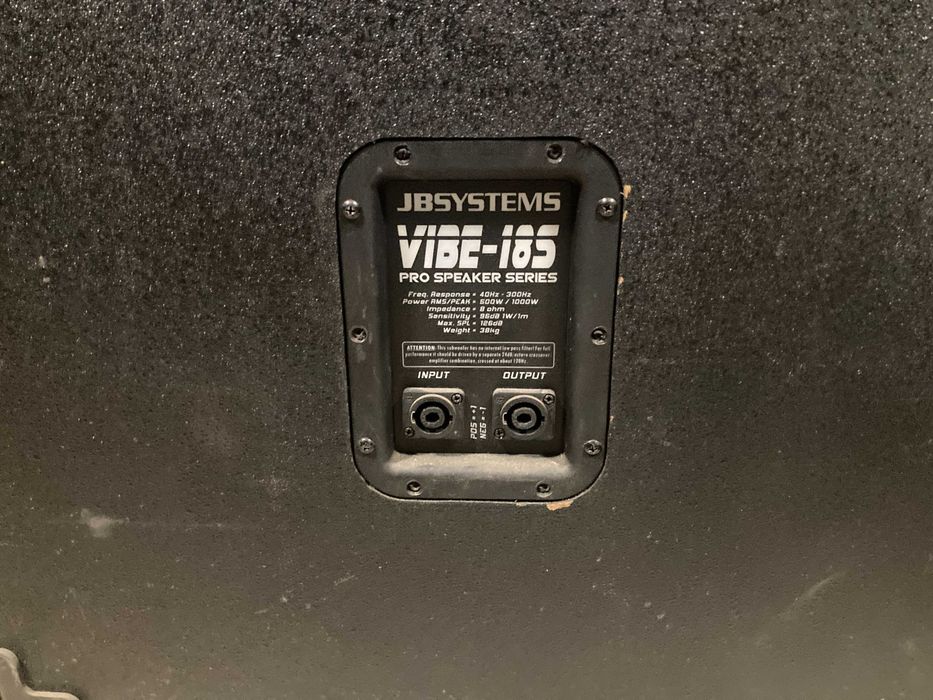 JB SYSTEMS  colunas graves VIBE 18S