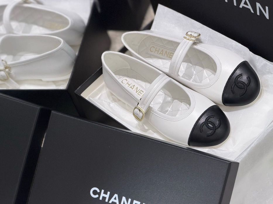 Кроссовки балетки сапоги лоферы Chanel