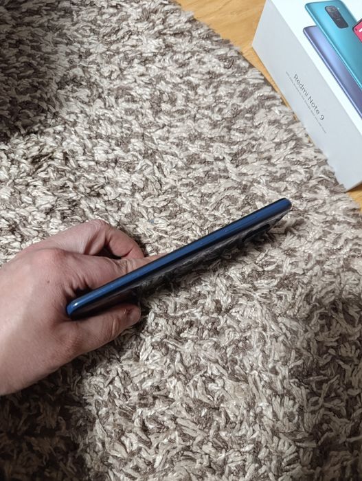 Телефон Xiaomi Redmi Note 9 4/64gb