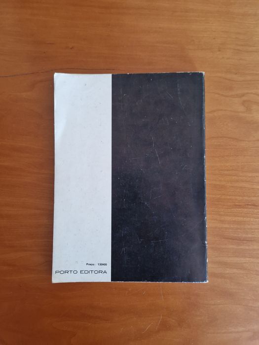 Livro "Initia Latina", de José Nunes de Figueiredo