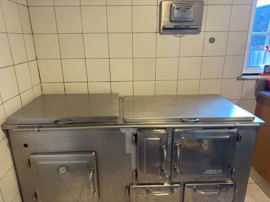 Fogão de gás e lenha em Inox