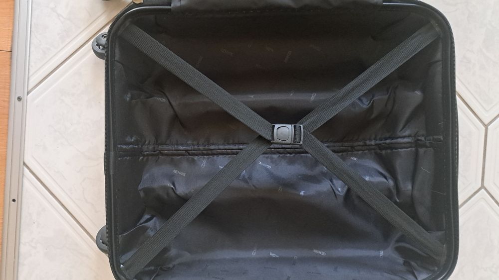 Walizka OCHNIK kabinowa