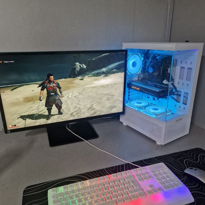 Torre Gaming RGB i3 8100, RX 480 4Gb, 12Gb Ram Ddr4, SSD