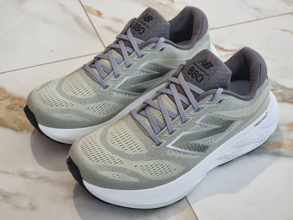 Оригінал 100% New Balance Fresh Foam X 880 v15   EUR 42