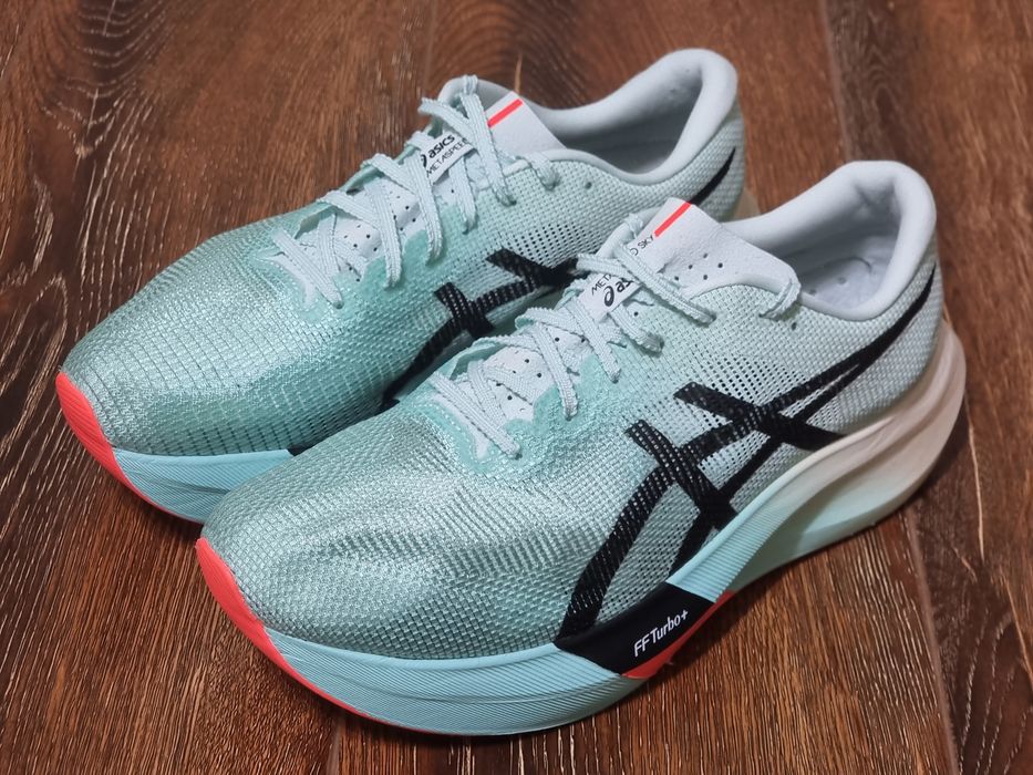 Оригінал 100% Кросівки Asics Metaspeed Sky Paris  EURO 44.5