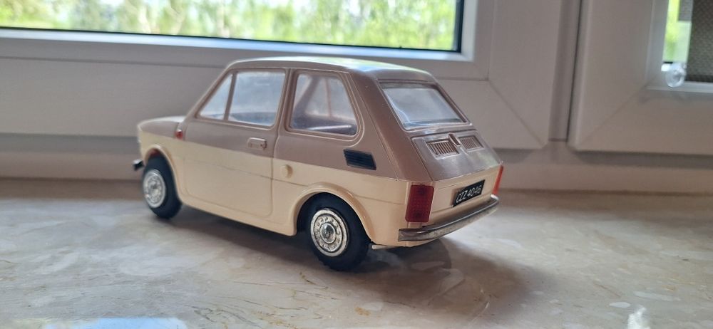 Zabawka Fiat 126p CZZ - idealny stan