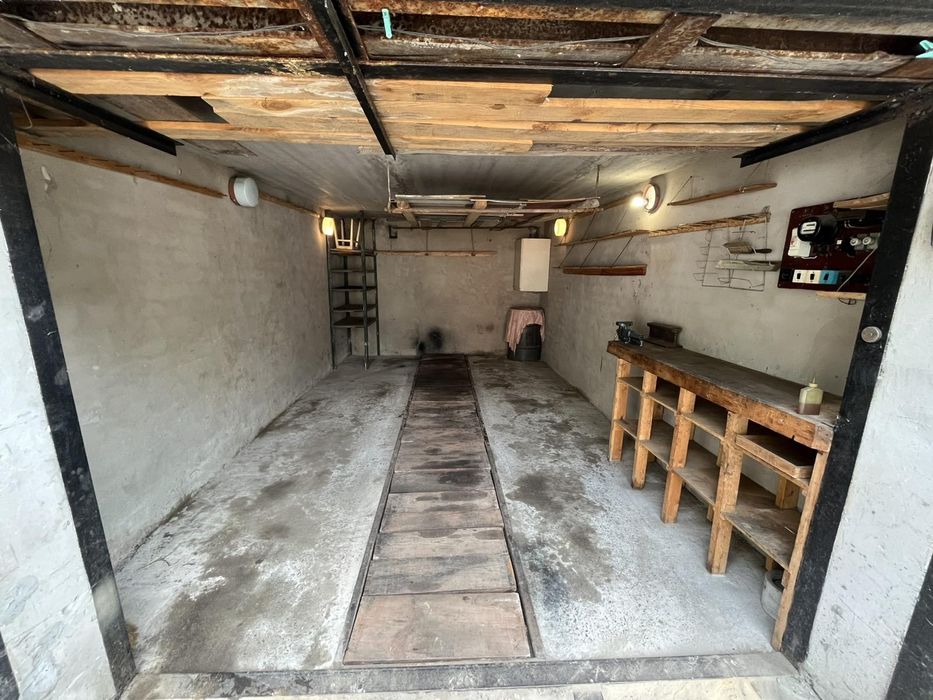 Гараж капитальный