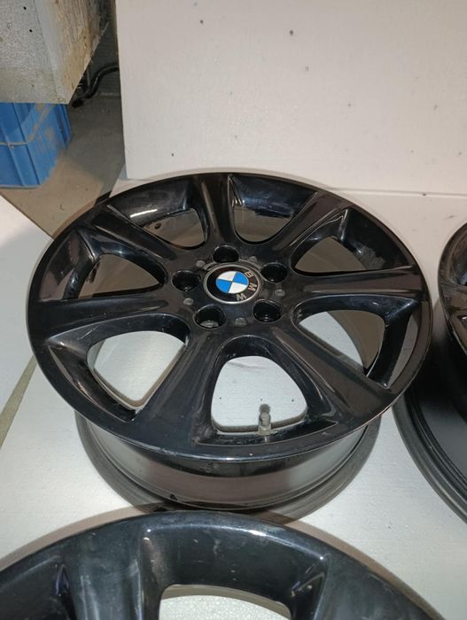 Czarne alufelgi BMW 17"