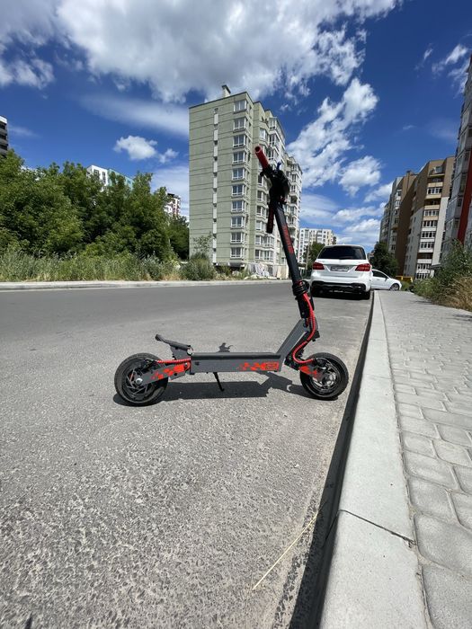 Kukirin g2 електро самокат