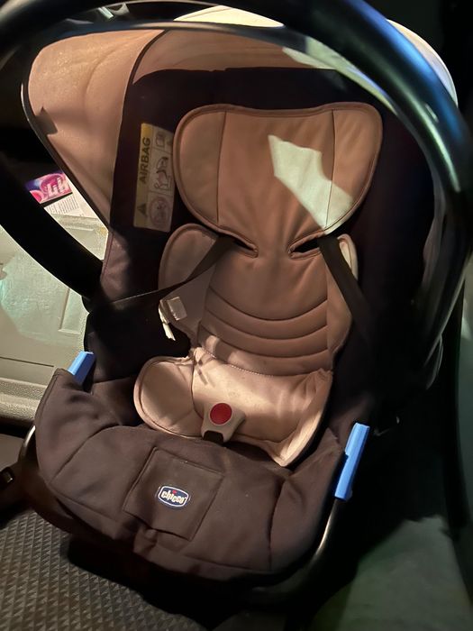 Carrinho de bebé Chicco + ovinho – bom estado