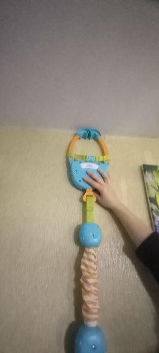 Качеля-пригунок для ребенка НОВАЯ !