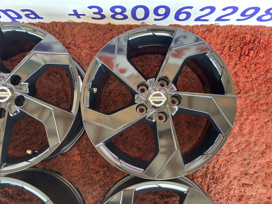 Original Nissan Qashqai Juke Rogue X-Trail Leaf Renault R17 5x114,3