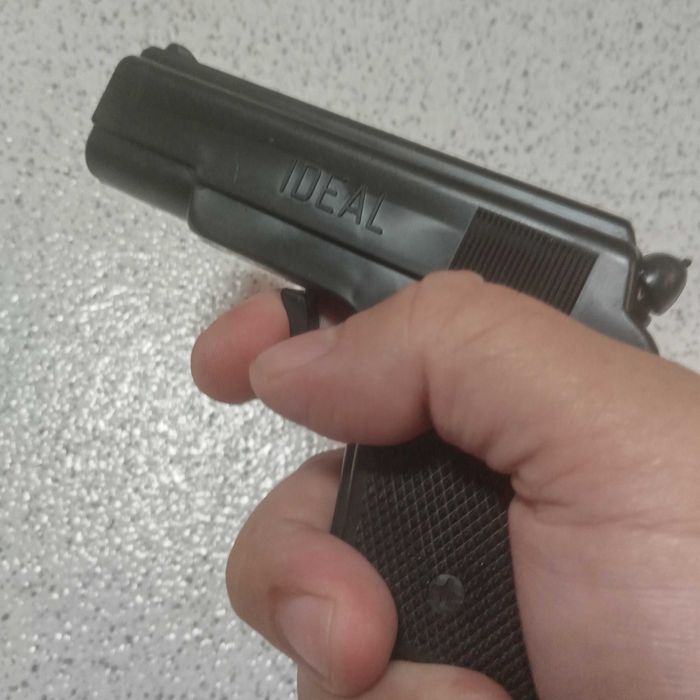 Pistola Água Retro Anos 80