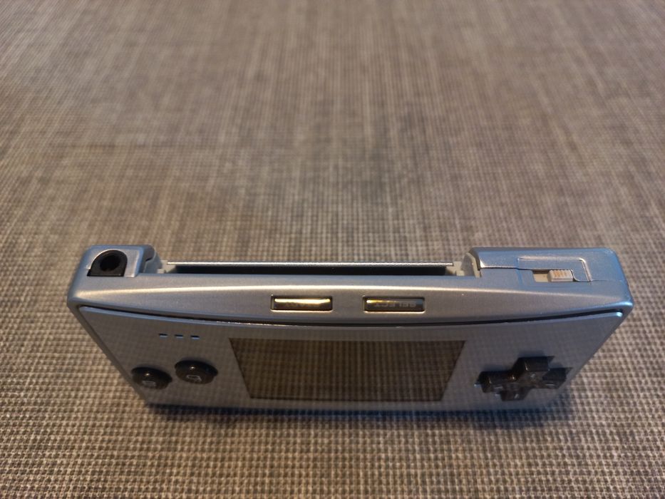 Nintendo Game Boy Micro + EZ Flash IV