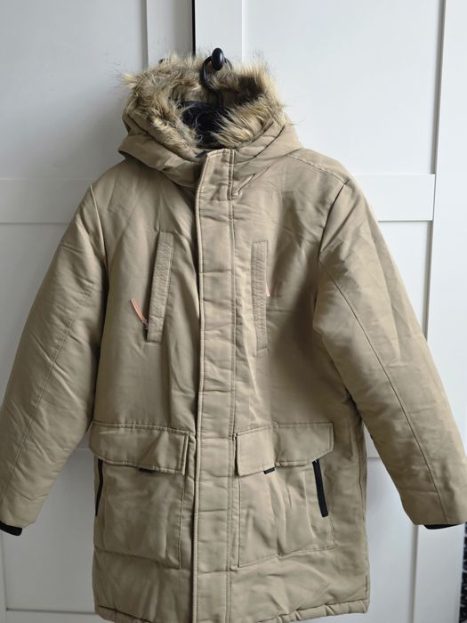 Kurtka zimowa  Reserved,  rozmiar 158