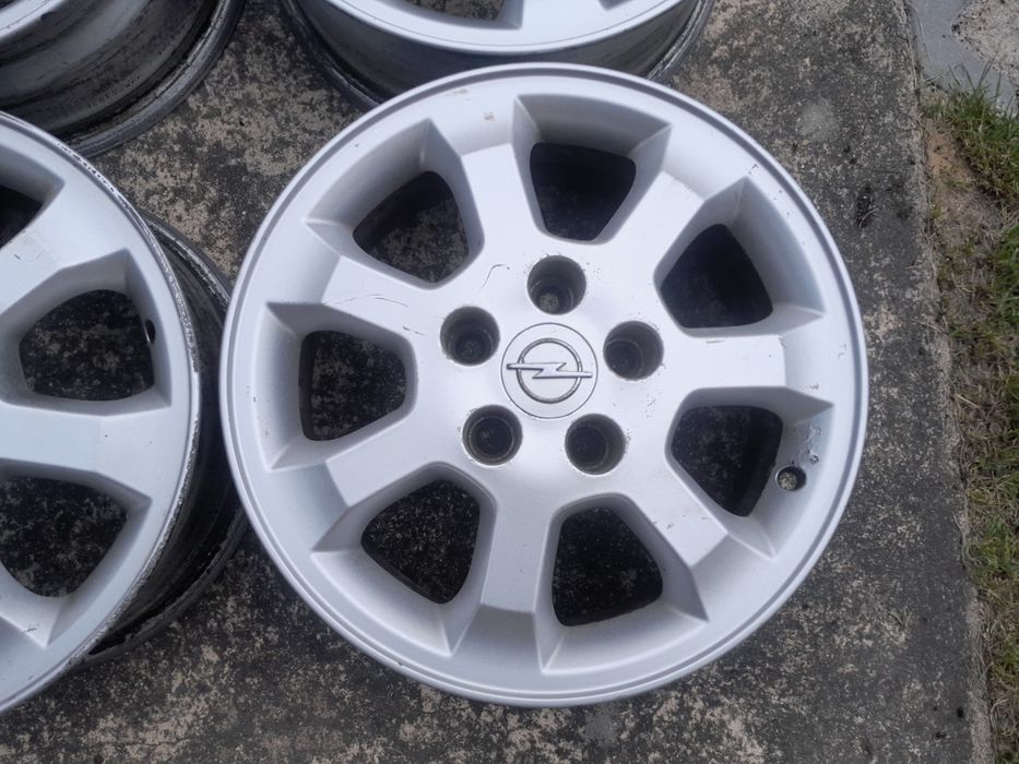 Felgi aluminiowe 15 oryginalne opel  6jx15 et43
