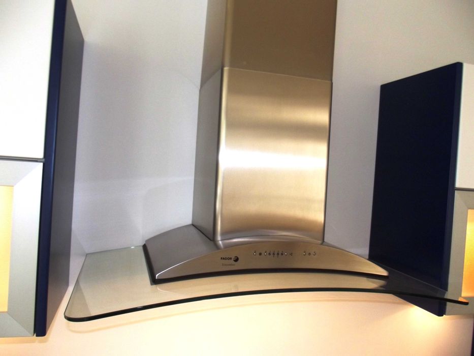 Exaustor / Chaminé FAGOR 90cm Inox-Vidro. Artigo de exposição.