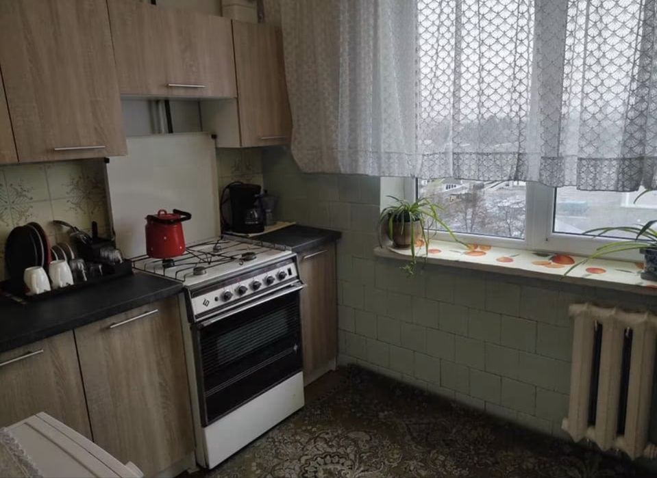 Оренда укомплектованоі простоі квартири
