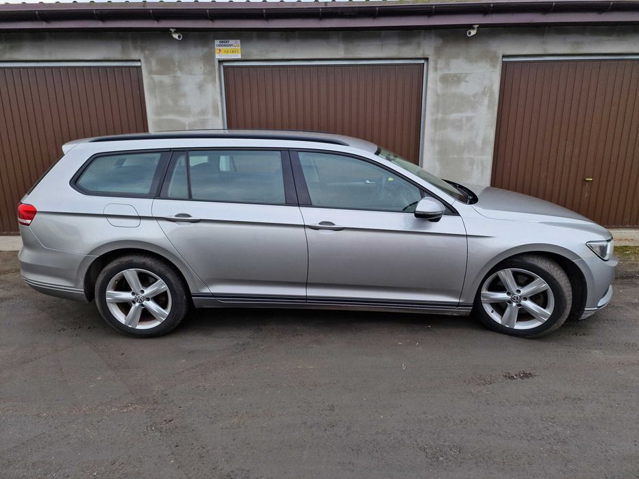 Vw Passat B8 Kombi TDI Stan BDB Ładny