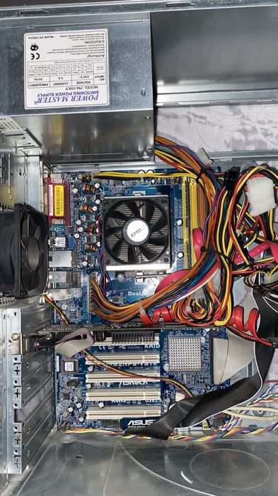 Компютерний комплект ( системний, монітор, клавіатура, мишка)